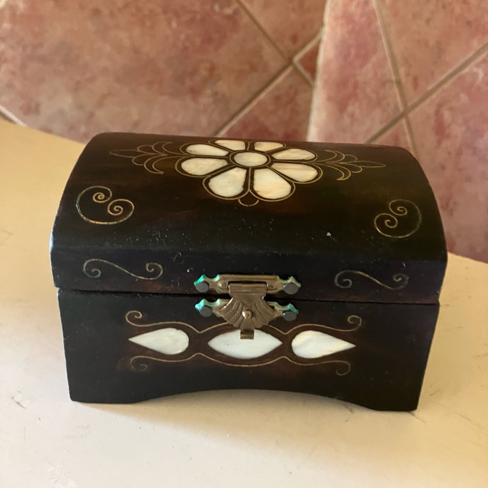 Mother of Pearl Inlay Wood Chest Shaped Trinkets Jewelry Box